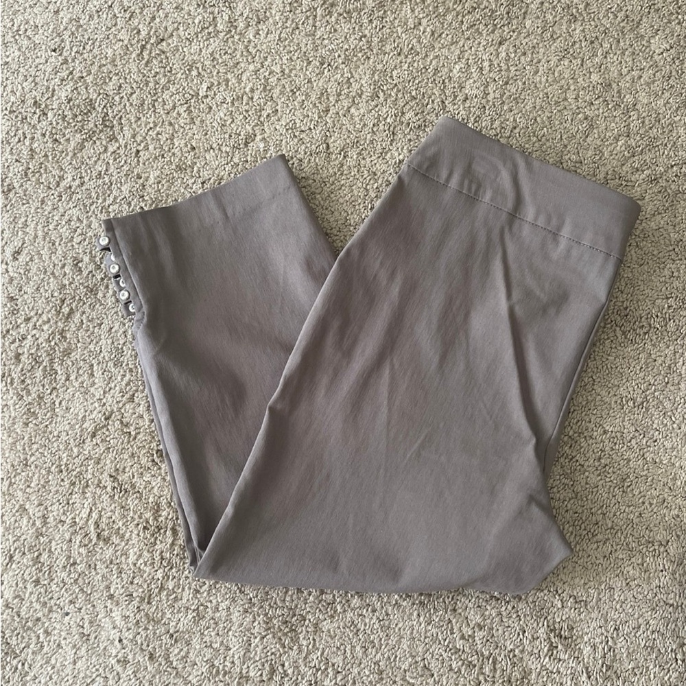 JM Collection Capris - Picture 3 of 7